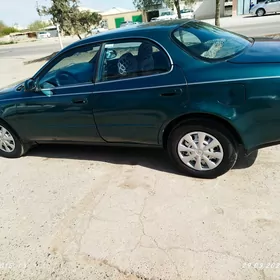 Toyota Marino 1993