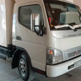 Mitsubishi Canter 2013