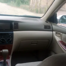 Toyota Corolla 2003