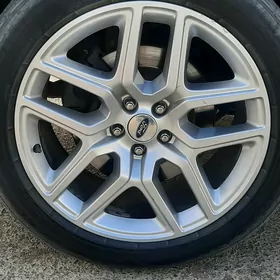 Ford Explorer Sport diska