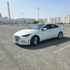 Hyundai Sonata 2020