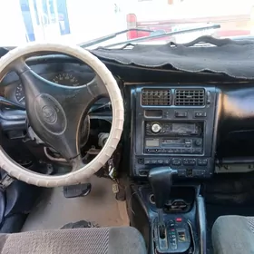 Toyota Corona 1993