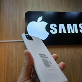Samsung M12 4/64gb