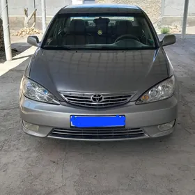 Toyota Camry 2005