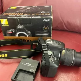 Nikon D5500