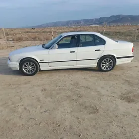 BMW 525 1990