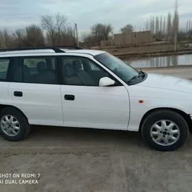 Opel Astra 1997