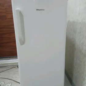 haladilnik Hisense