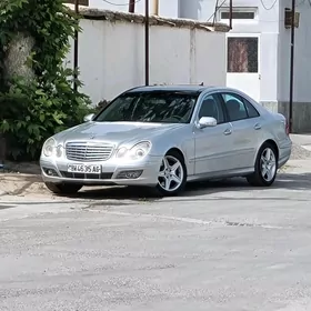 Mercedes-Benz E350 2008
