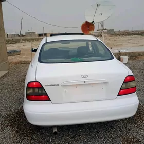 Daewoo Leganza 1998