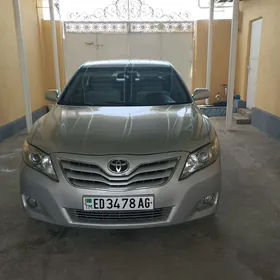 Toyota Camry 2010