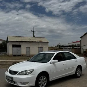 Toyota Camry 2005