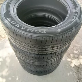 Tomasan 255 60 18 Teker