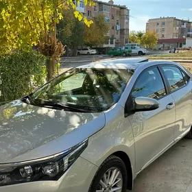 Toyota Corolla 2015