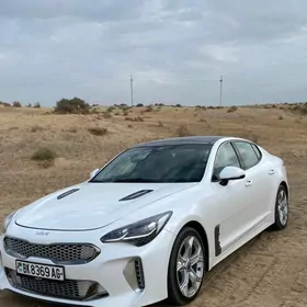 Kia Stinger 2021
