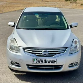 Nissan Altima 2009