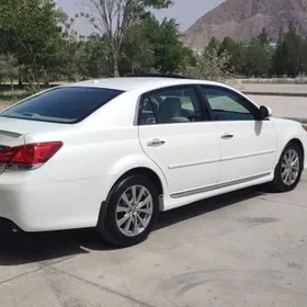 Toyota Avalon 2011