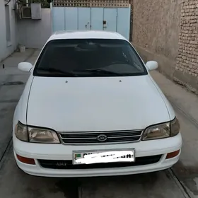 Toyota Corona 1992