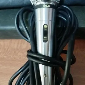 микрофон LG