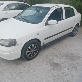 Opel Astra 2003