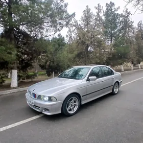 BMW 530 2001