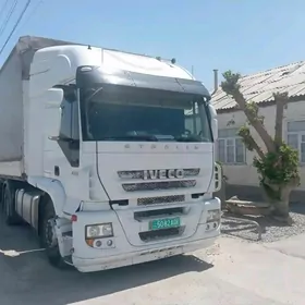 Iveco Stralis 450 2010