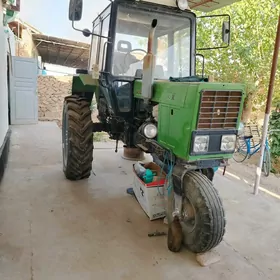 MTZ 80 2012