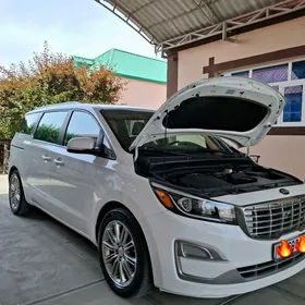 Kia Sedona 2021