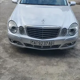 Mercedes-Benz E350 2008