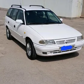 Opel Astra 1996