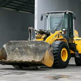 New Holland L160 2013