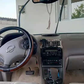 Nissan Maxima 2001