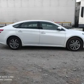 Toyota Avalon 2013