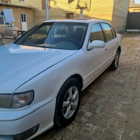 Nissan Maxima 1999