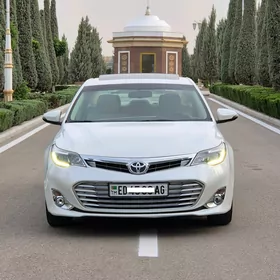 Toyota Avalon 2013