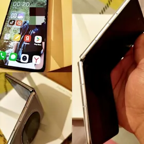 TECNO Phantom V Flip 5G