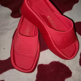 Gucci sypbyk