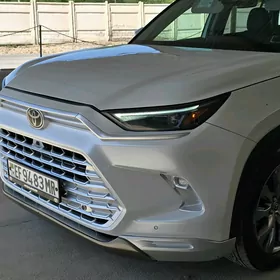 Toyota Grand Highlander 2024