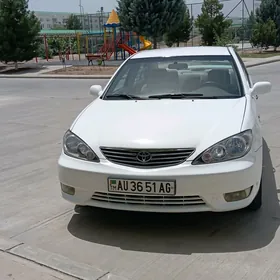 Toyota Camry 2003