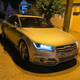 Audi A7 2012