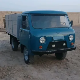 UAZ 2206 1989