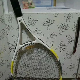 tennis raketka