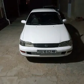 Toyota Corona 1993