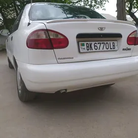 Daewoo Lanos 2000