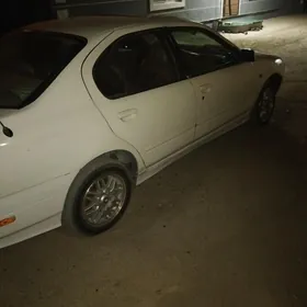 Infiniti G20 2000