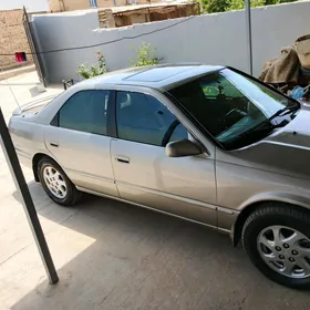 Toyota Camry 1998