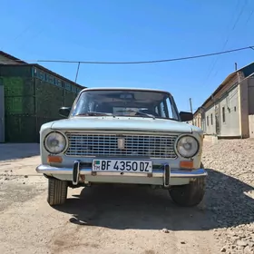 Lada 2102 1980