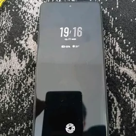 Tecno Camon30