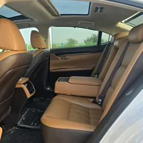 Lexus ES 350 2017
