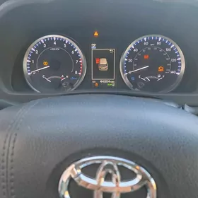 Toyota Highlander 2019